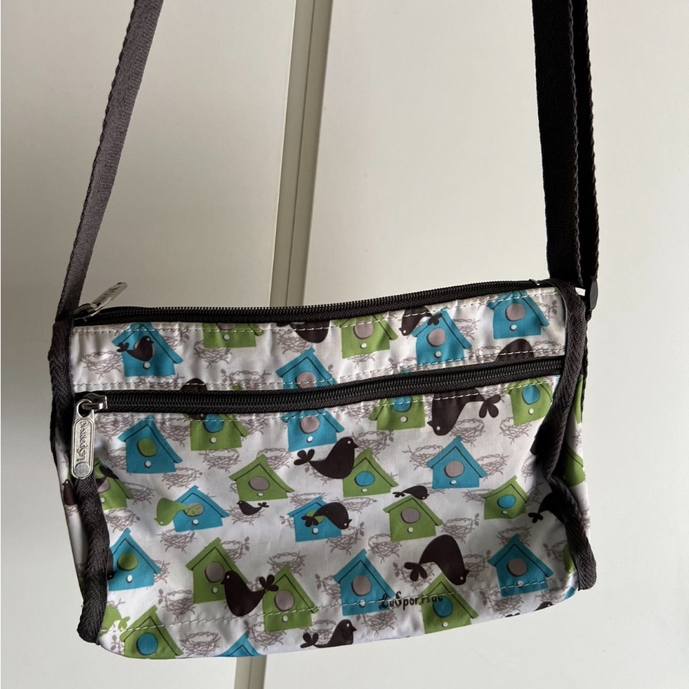 Vintage Lesportsac crossbody bag bird fantasy